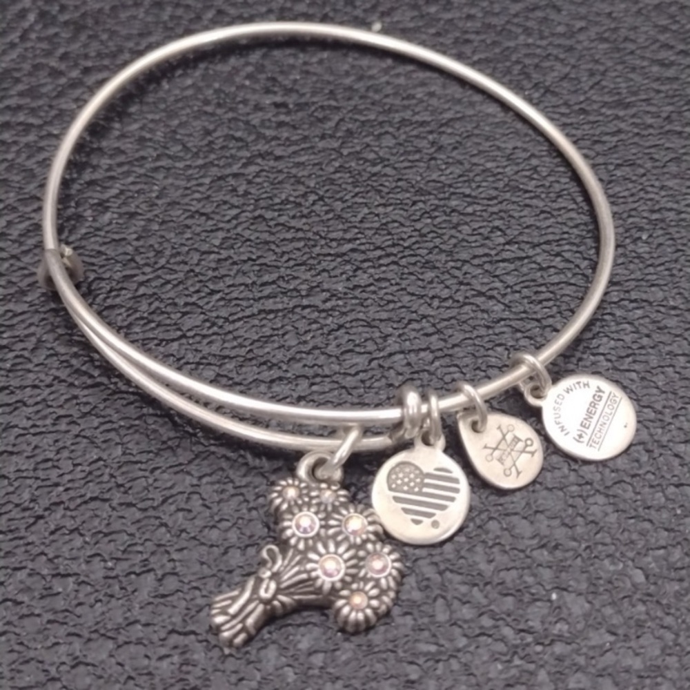 Alex and Ani I Pick You Flowers Bouquet Silver Crystal Charm Bracelet adjustable